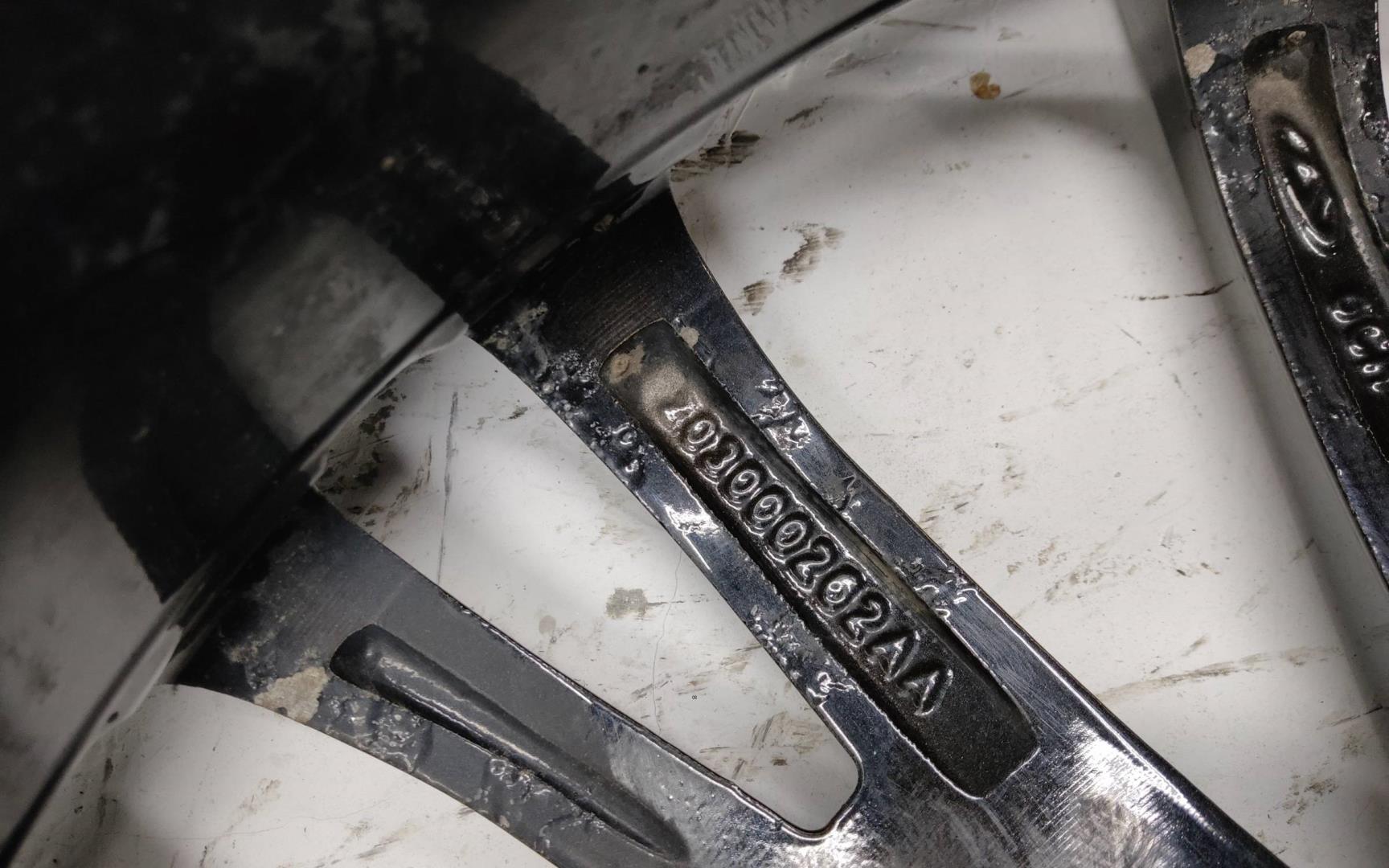 Диск колесный литой легкий сплав