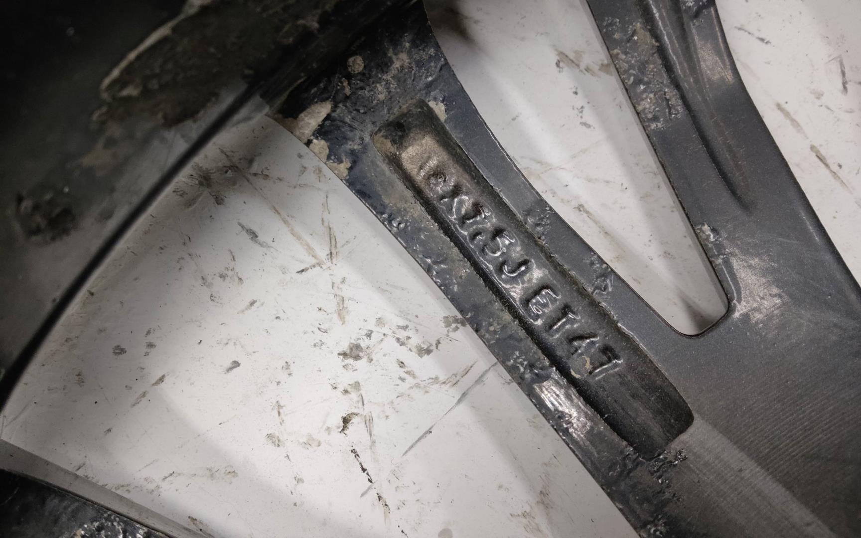 Диск колесный литой легкий сплав