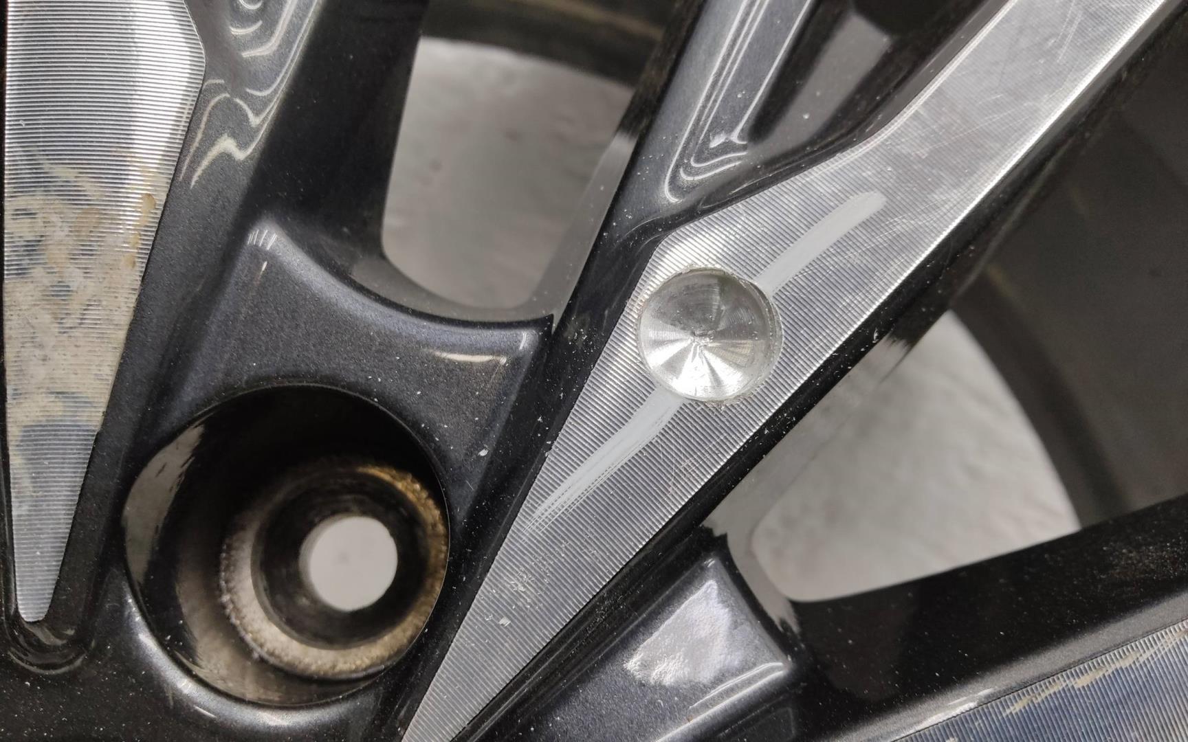 Диск колесный литой легкий сплав