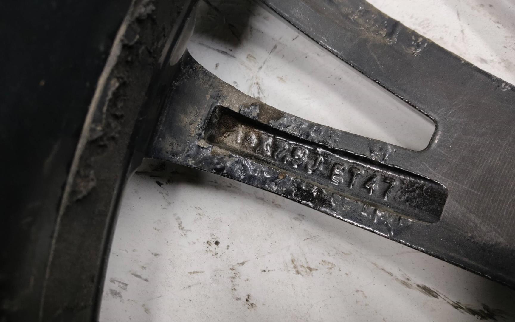 Диск колесный литой легкий сплав