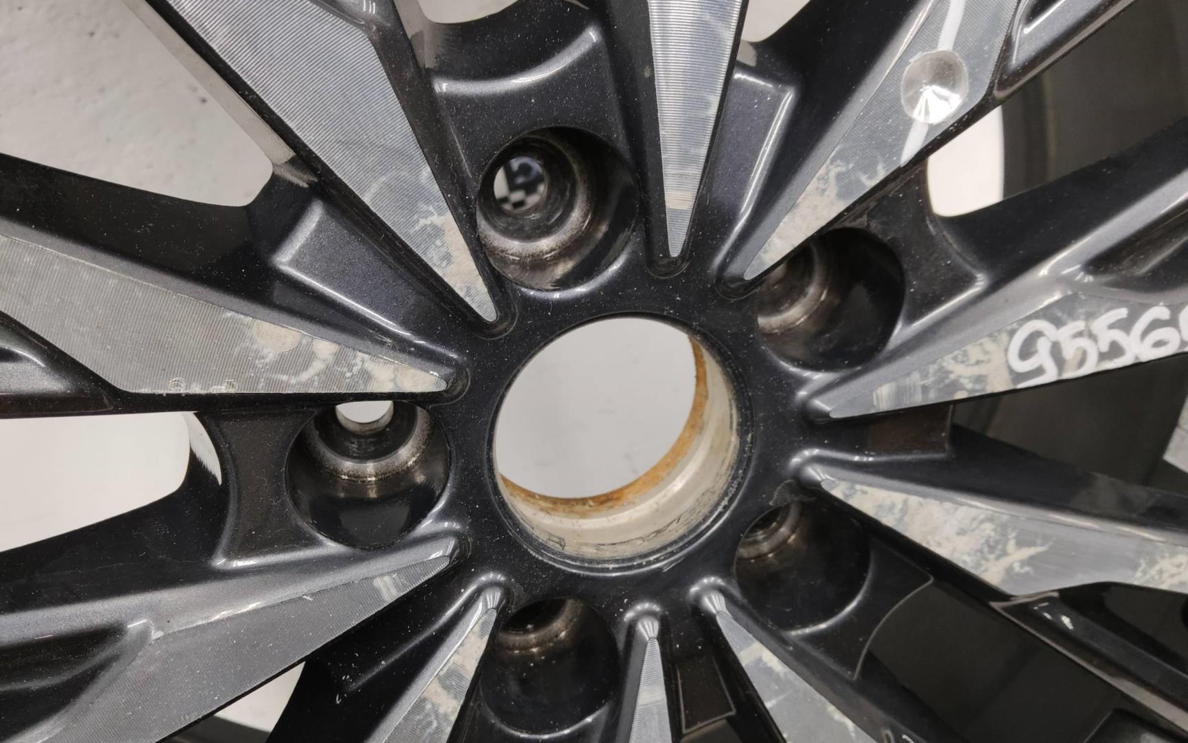 Диск колесный литой легкий сплав