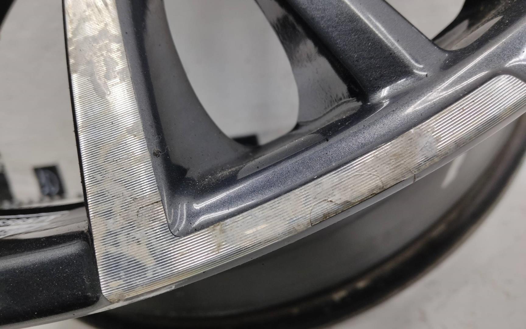 Диск колесный литой легкий сплав