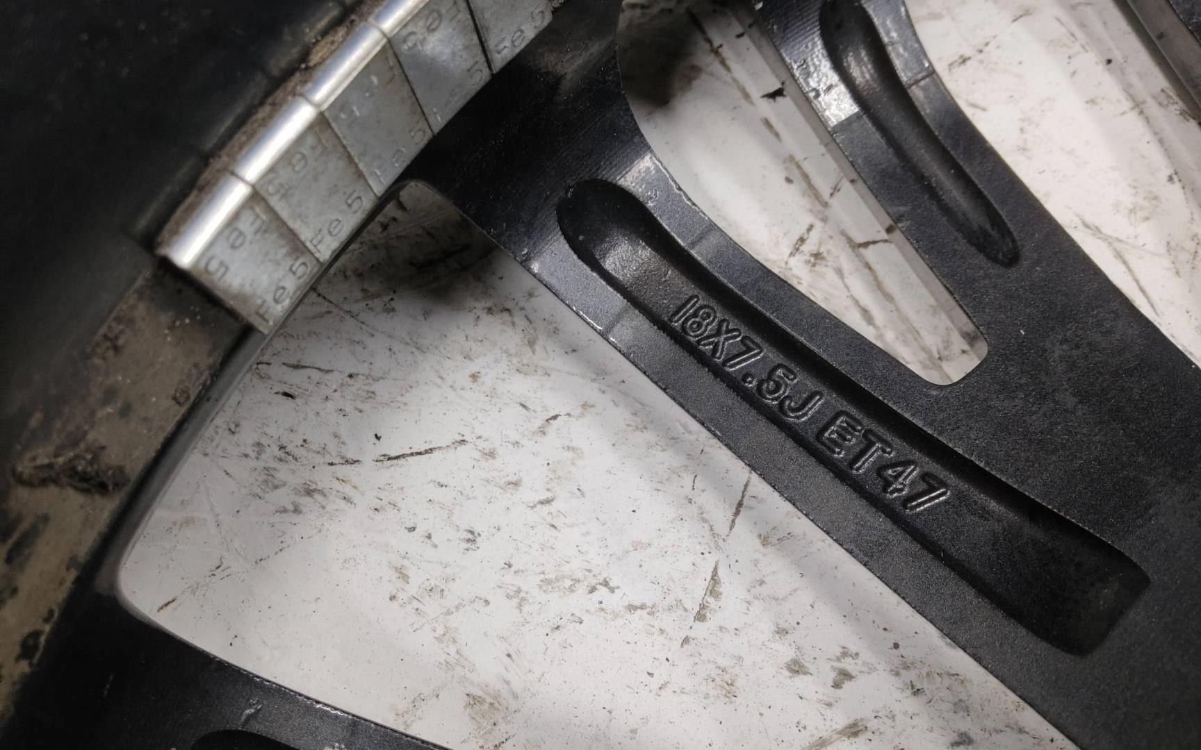 Диск колесный литой легкий сплав