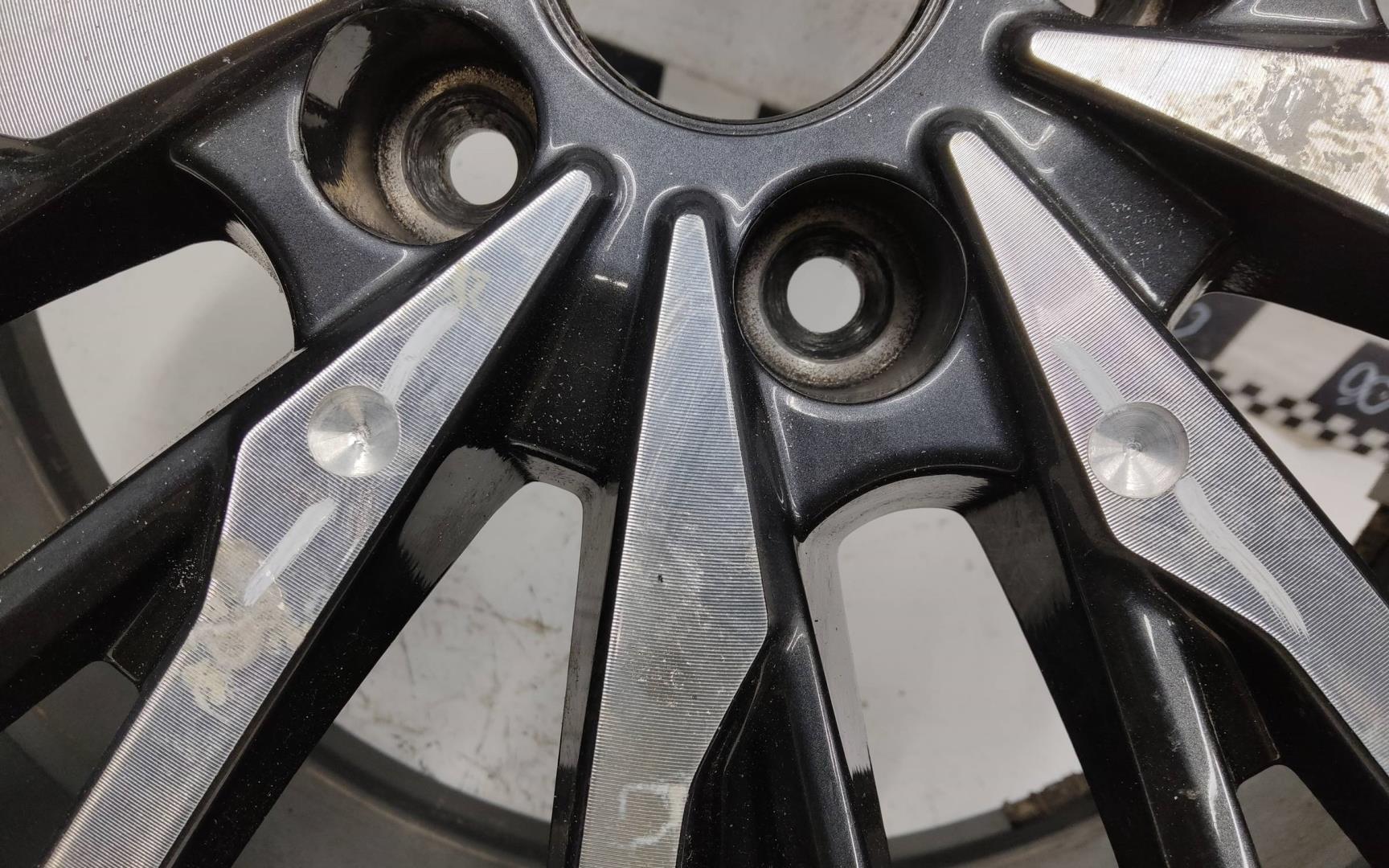 Диск колесный литой легкий сплав