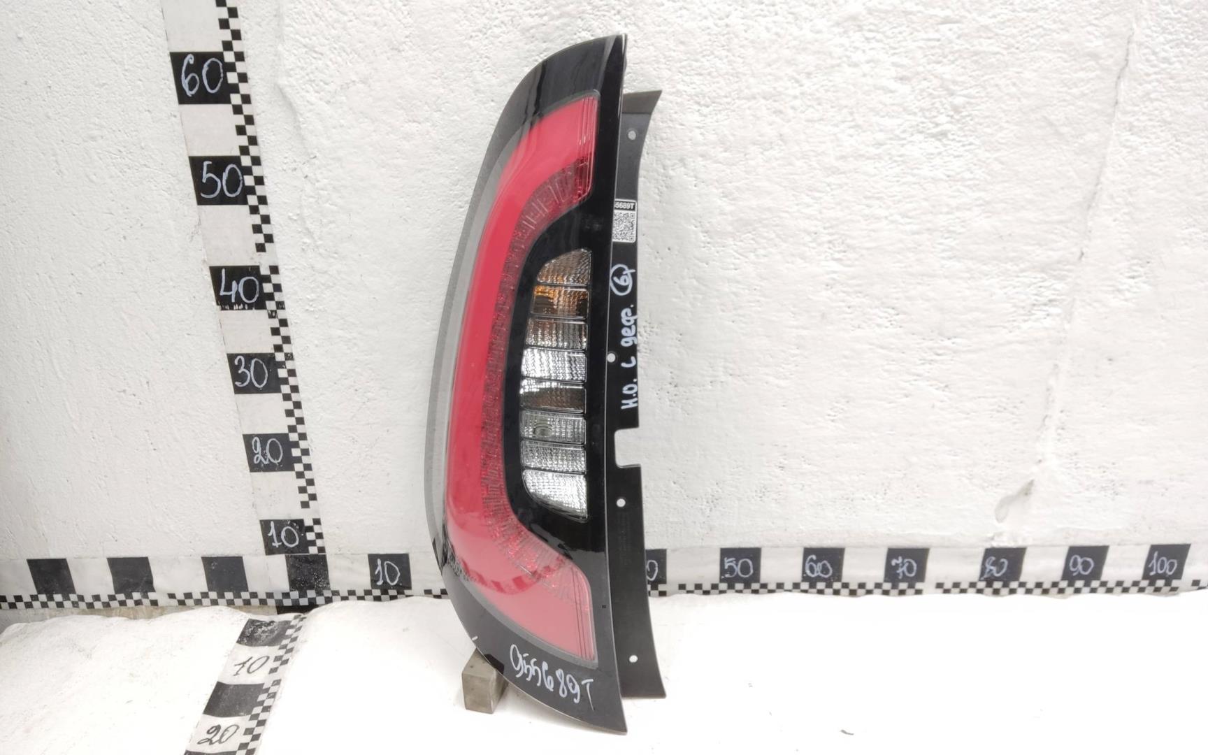 Фонарь задний левый