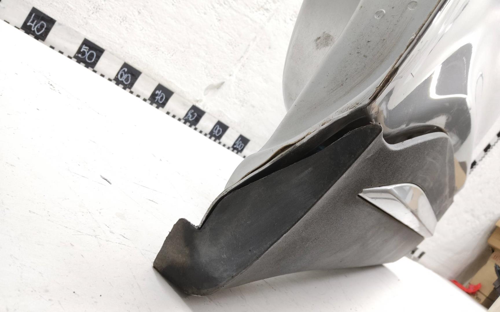 Дверь передняя левая