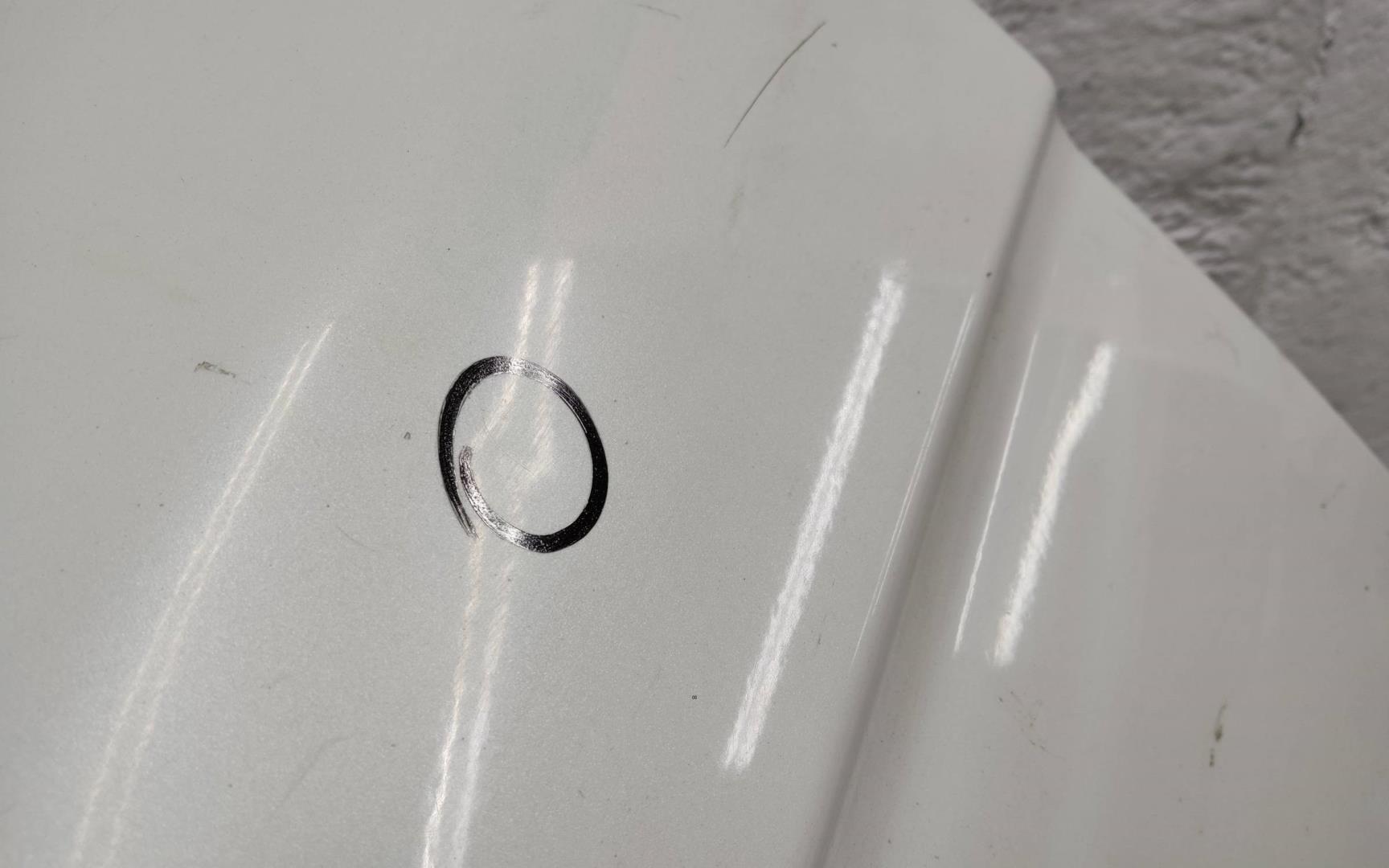 Крыло переднее левое