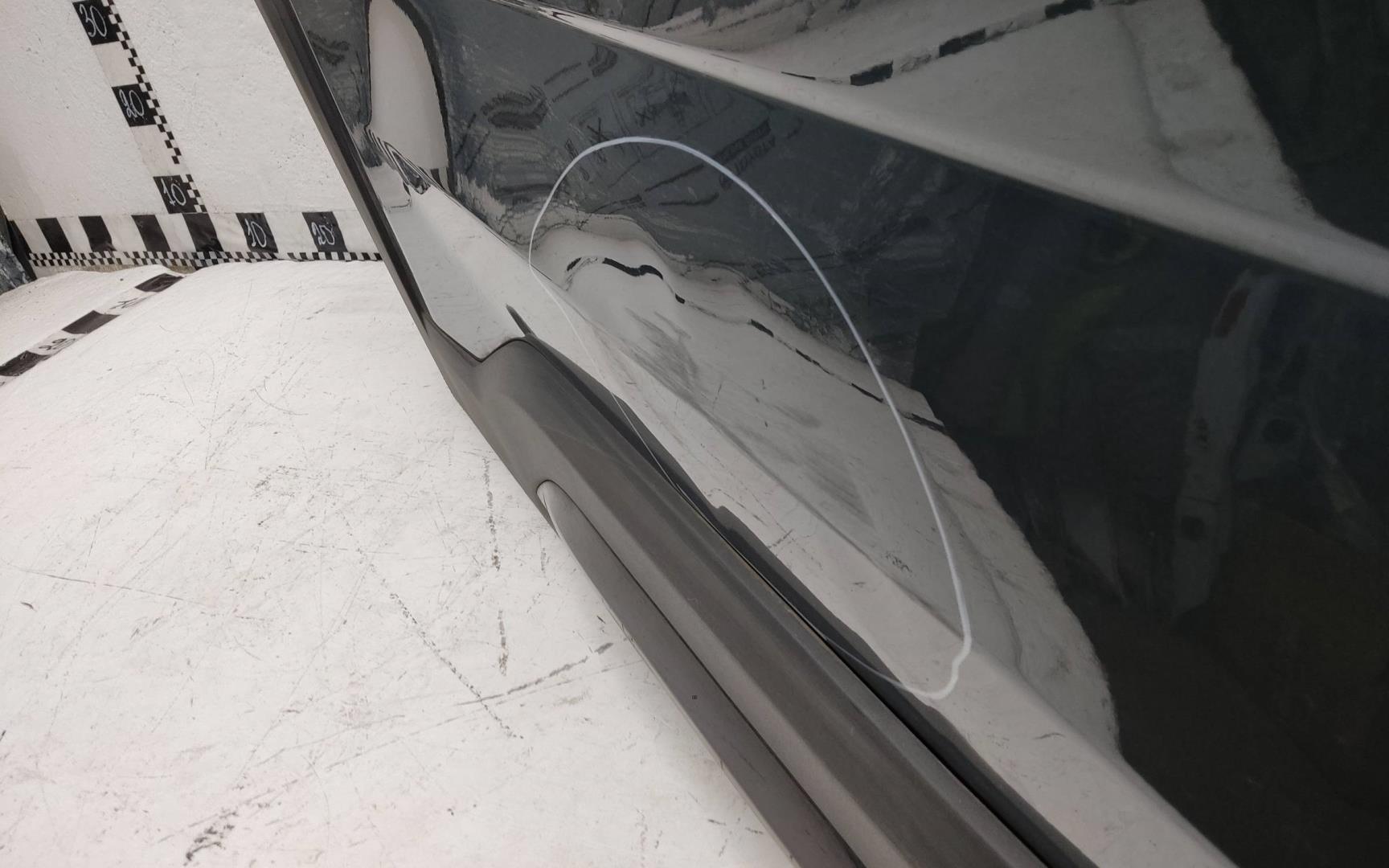 Дверь задняя правая