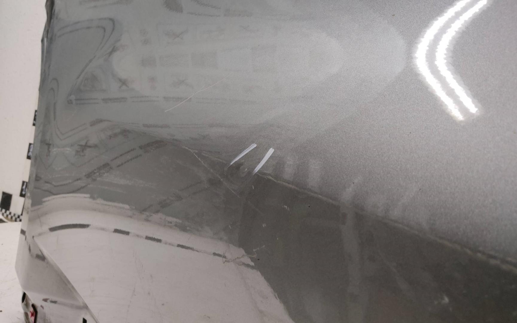 Дверь задняя правая