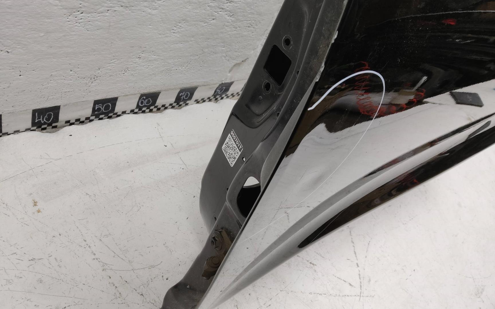 Дверь передняя левая