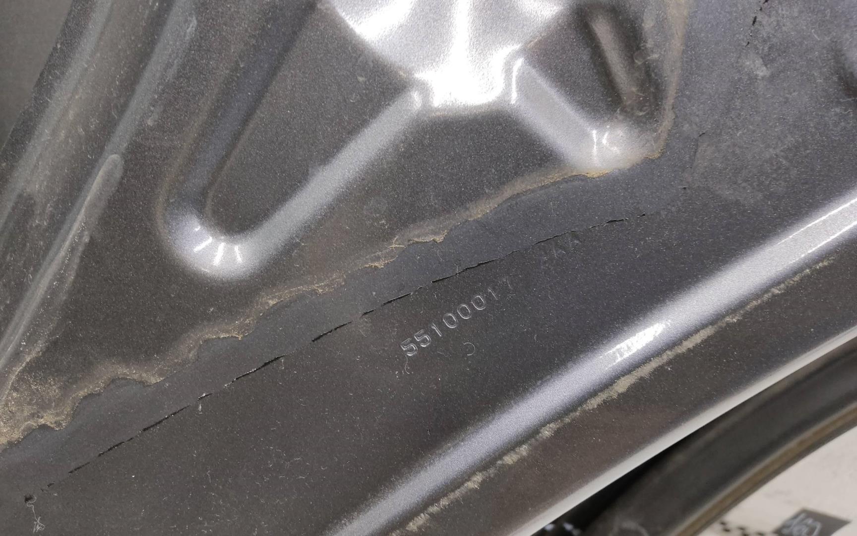 Дверь задняя правая