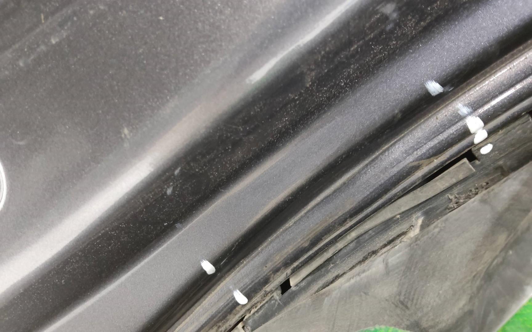 Дверь задняя правая