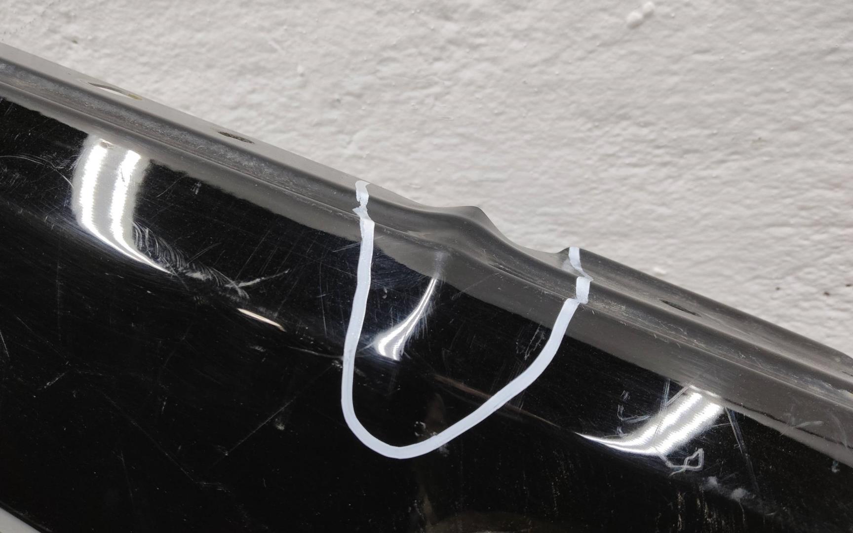 Крыло переднее правое