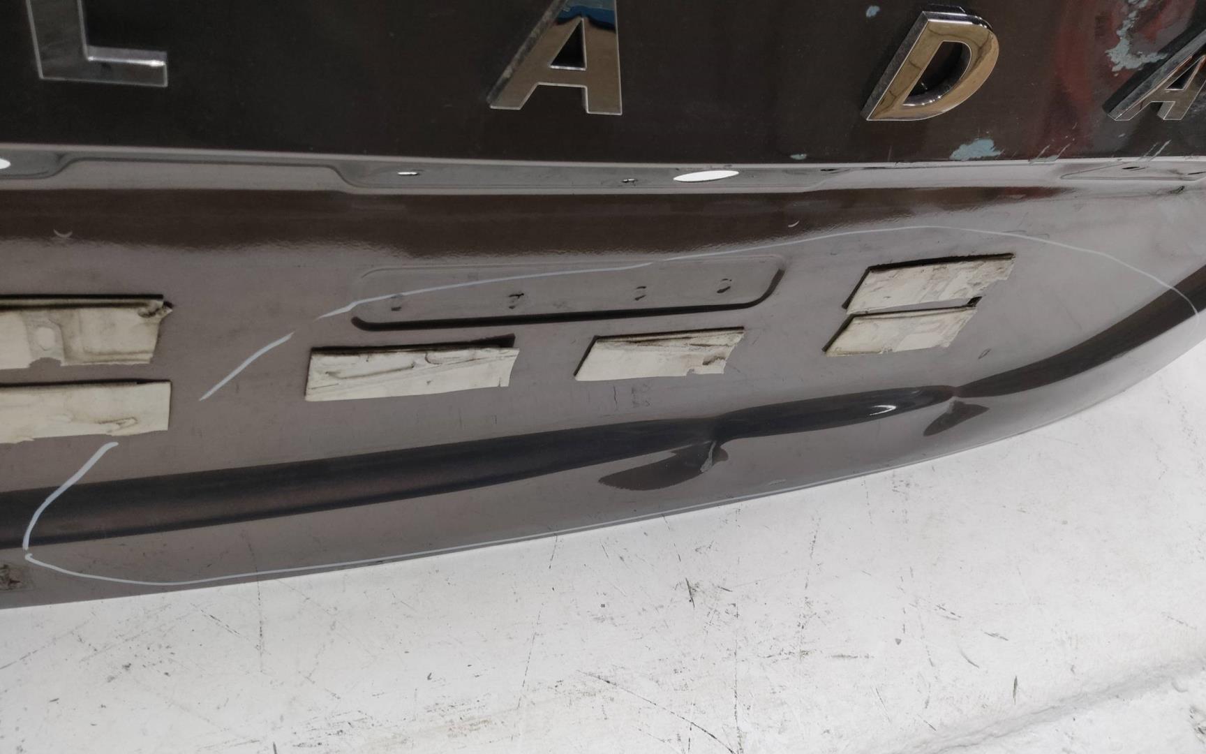 Крышка багажника