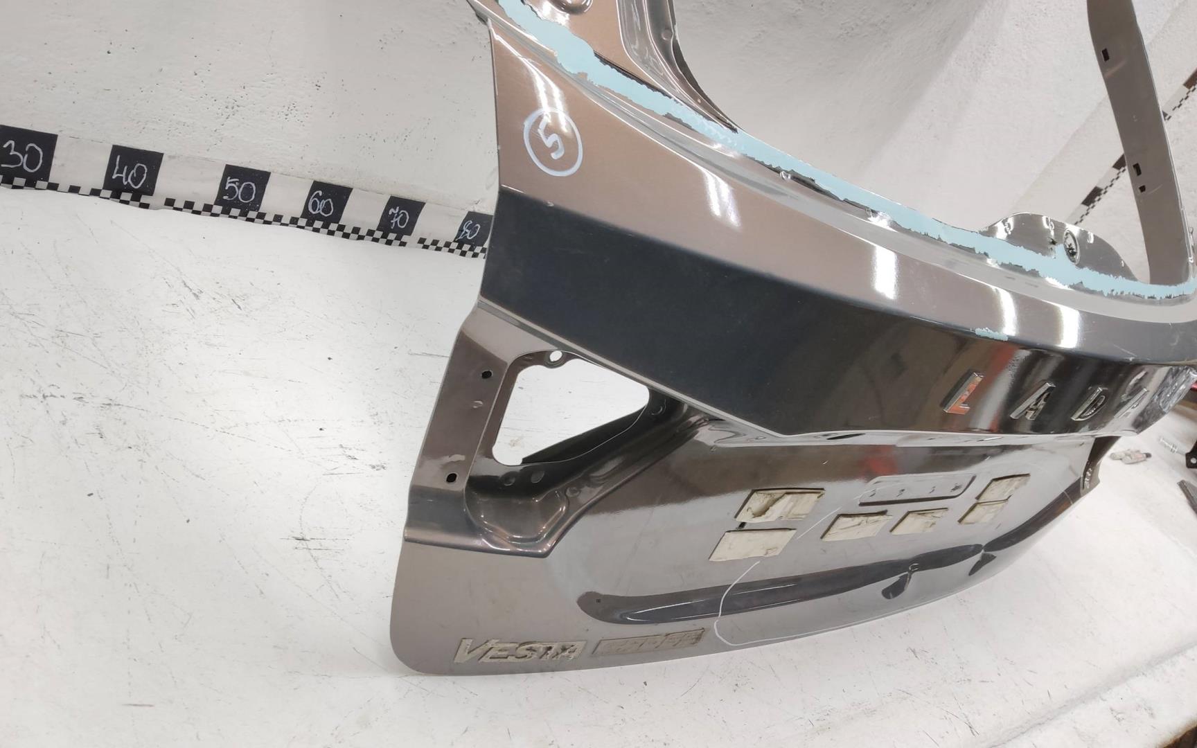 Крышка багажника