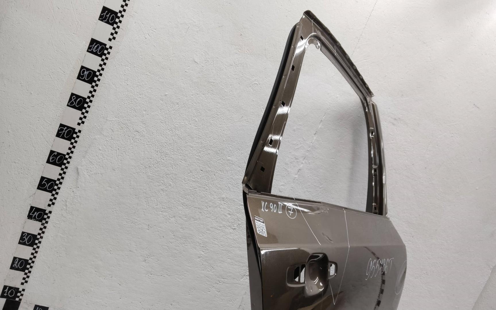 Дверь задняя правая