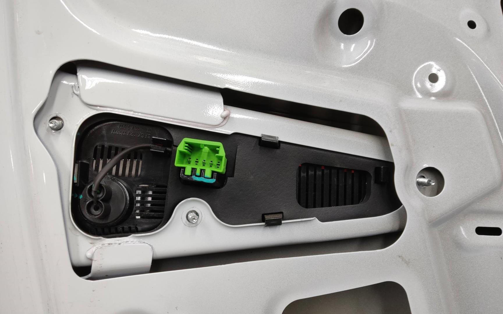 Крышка багажника