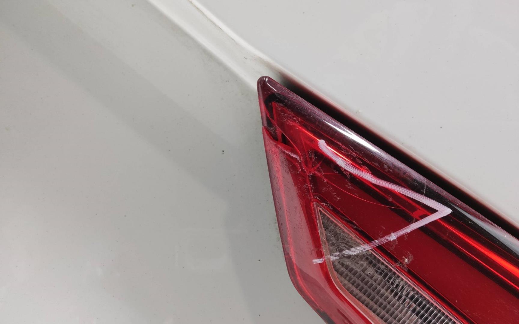 Крышка багажника