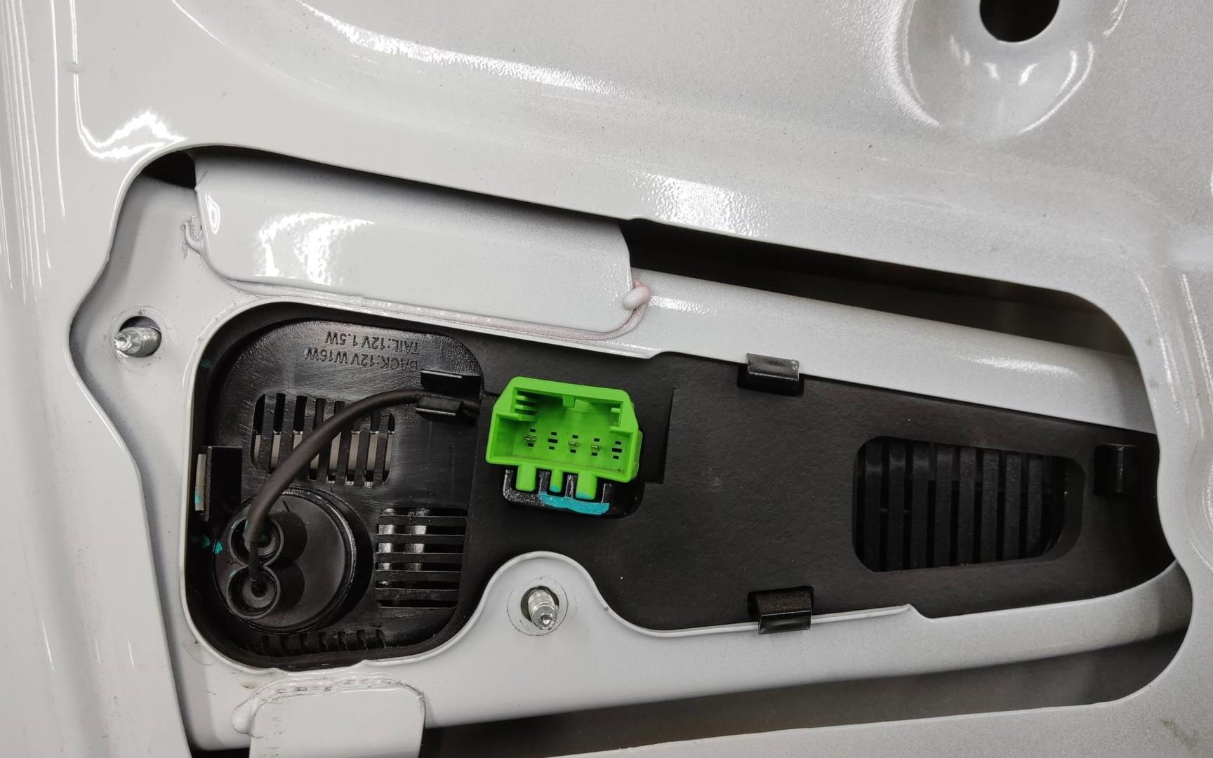 Крышка багажника