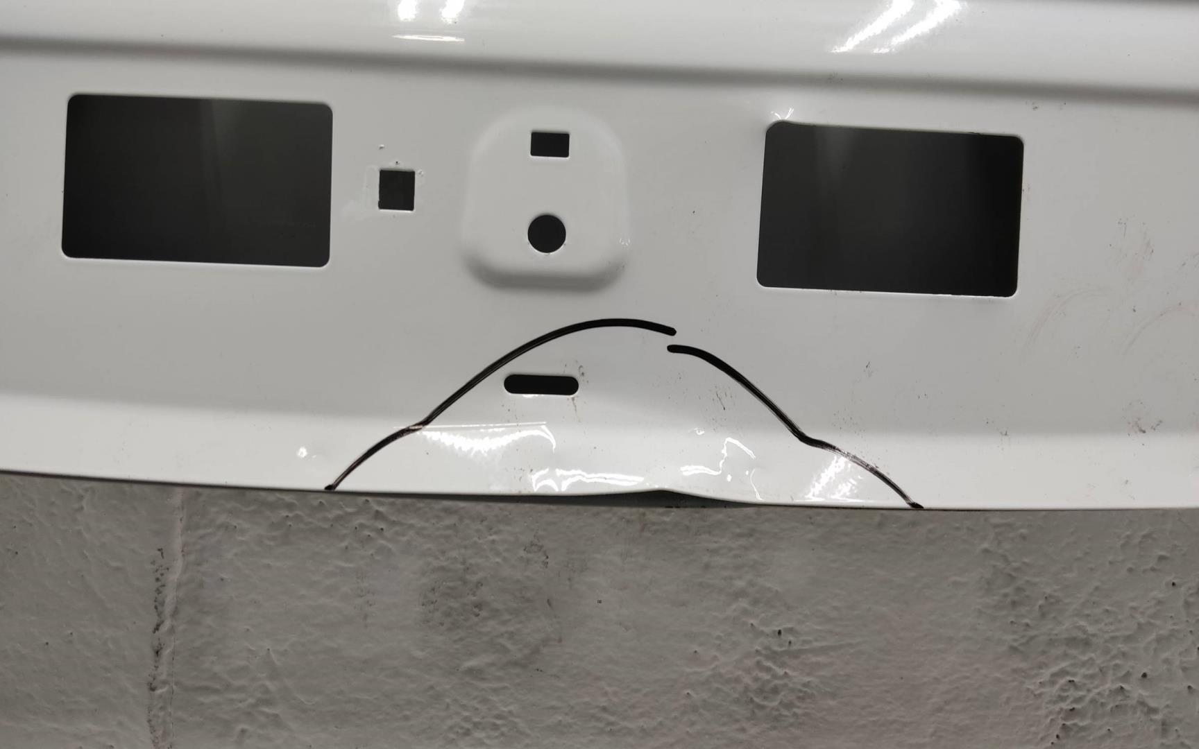 Крышка багажника