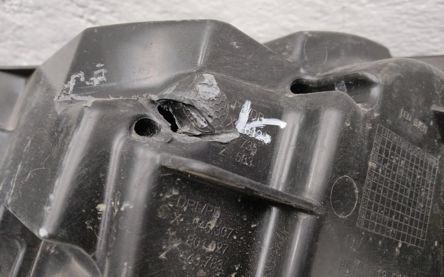 Фара правая