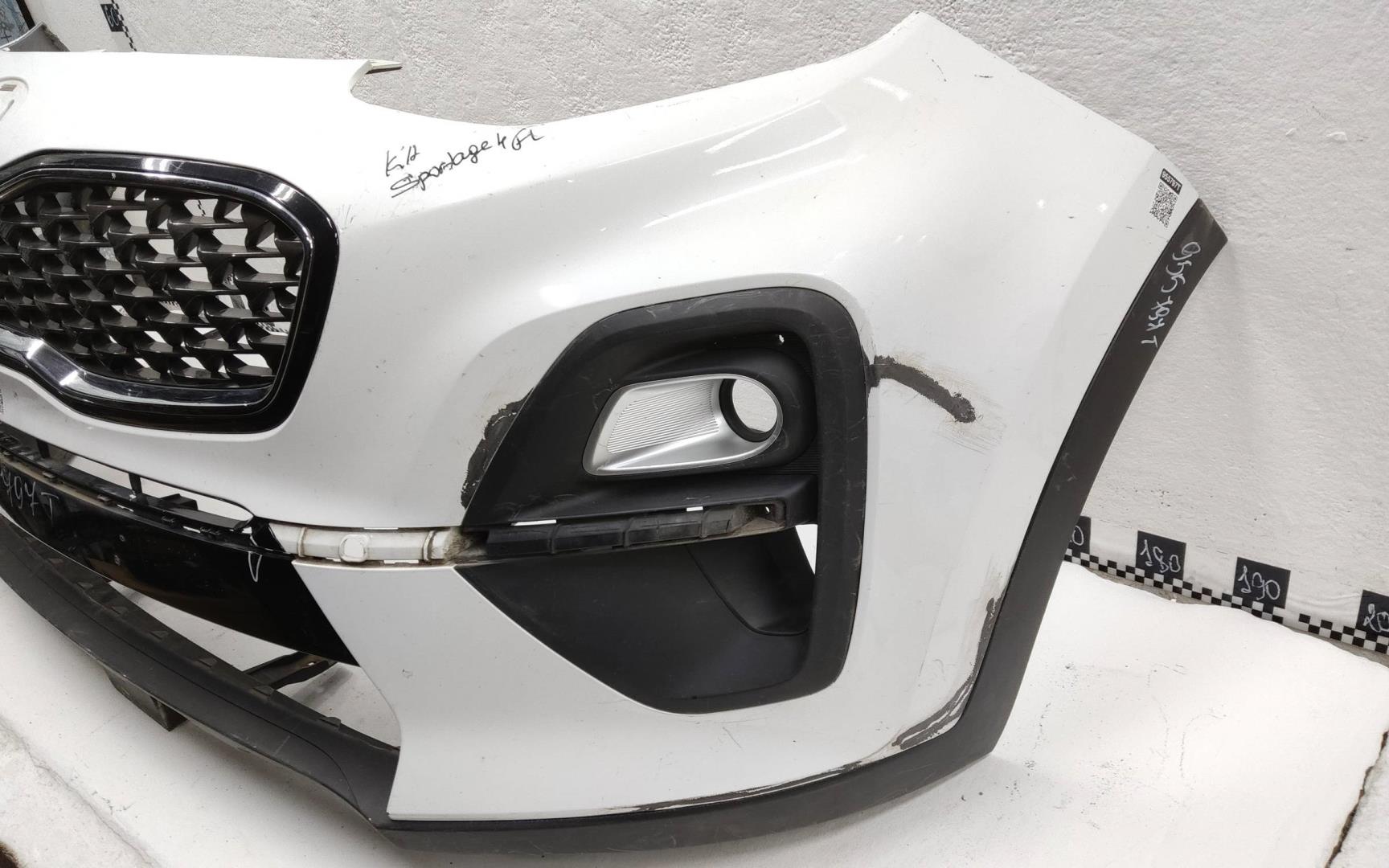 Бампер передний