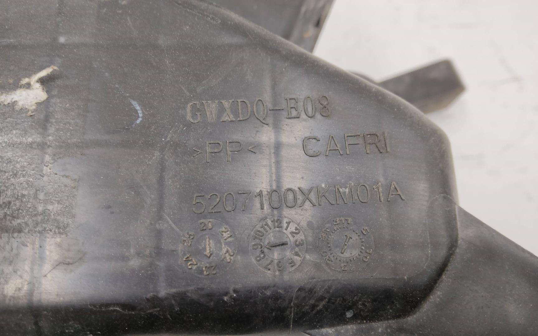 Бачок омывателя лобового стекла