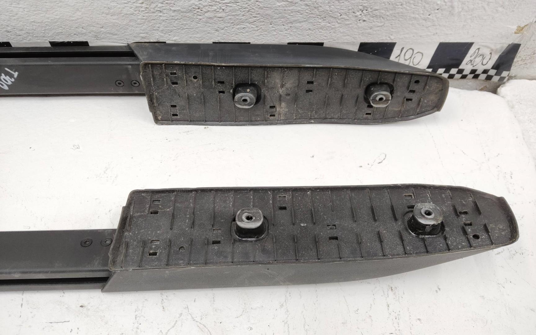 Рейлинги (релинг) к-кт (планки на крышу)