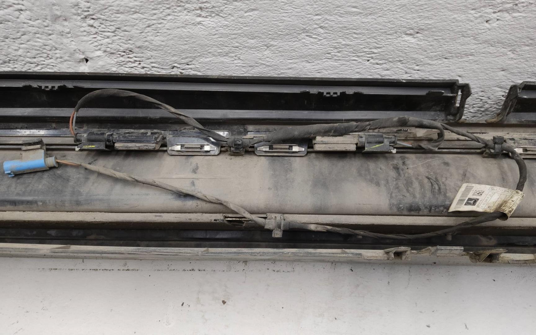 Подножка правая