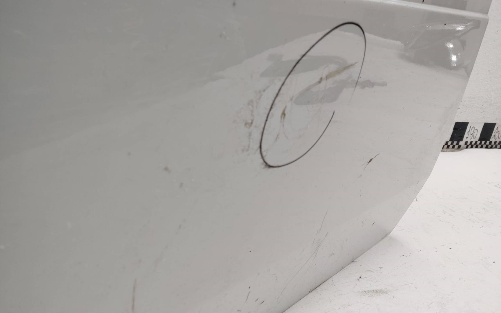 Дверь передняя левая