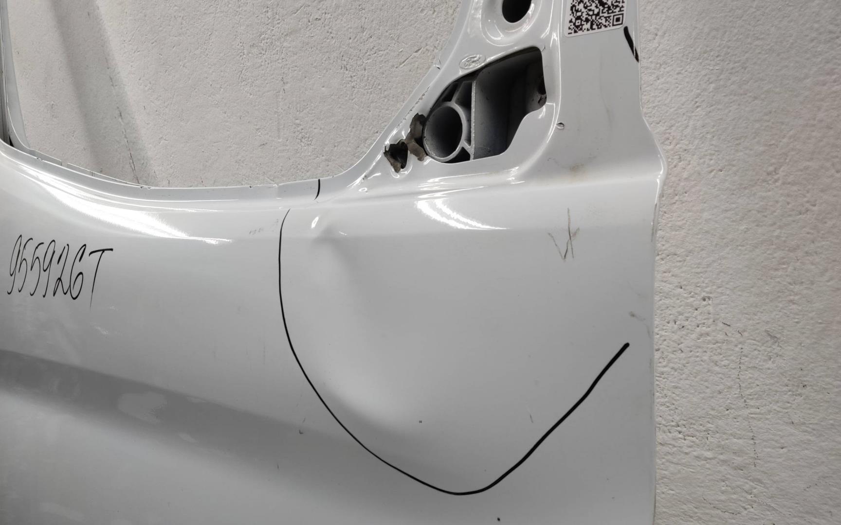 Дверь передняя правая