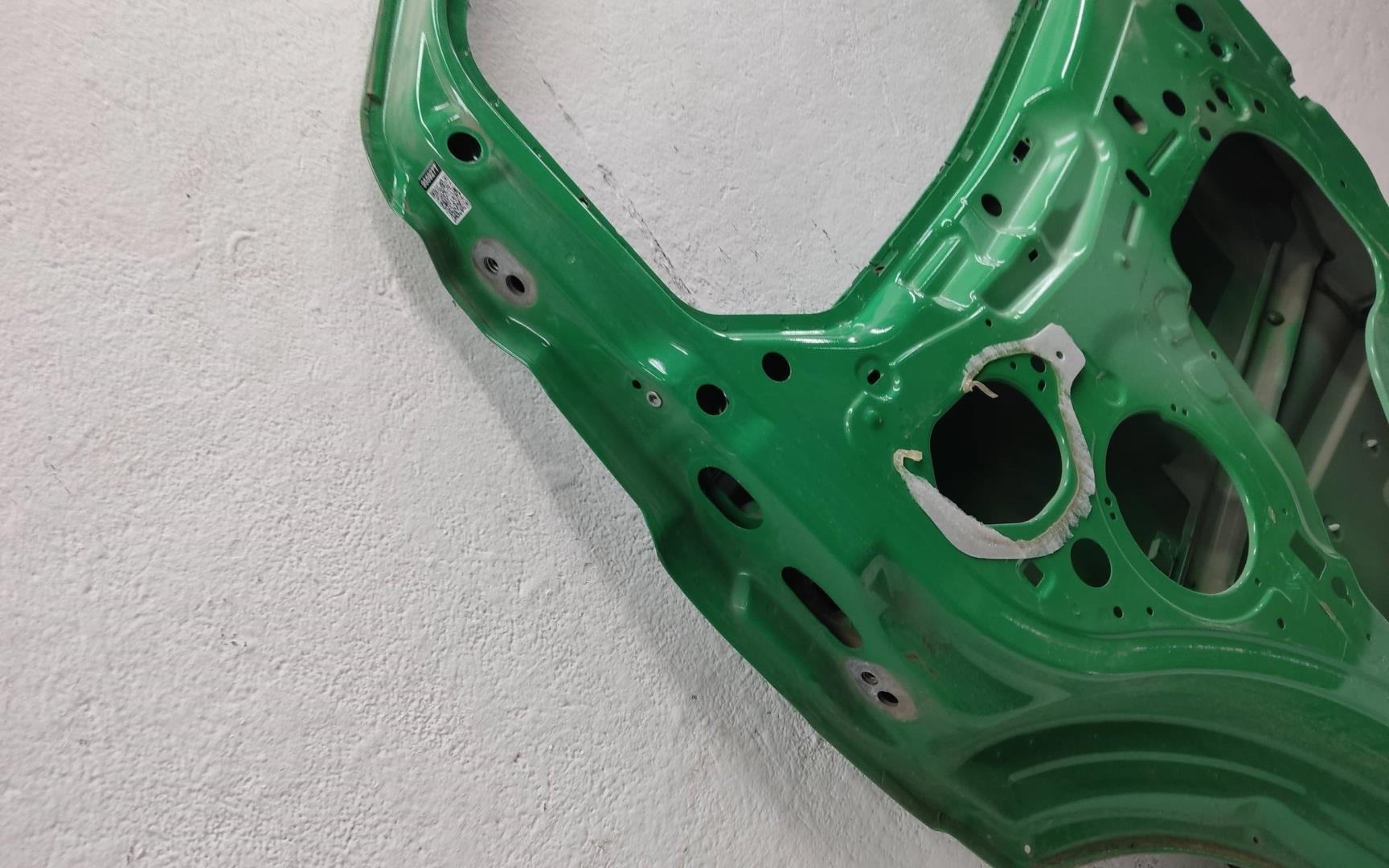 Дверь передняя правая