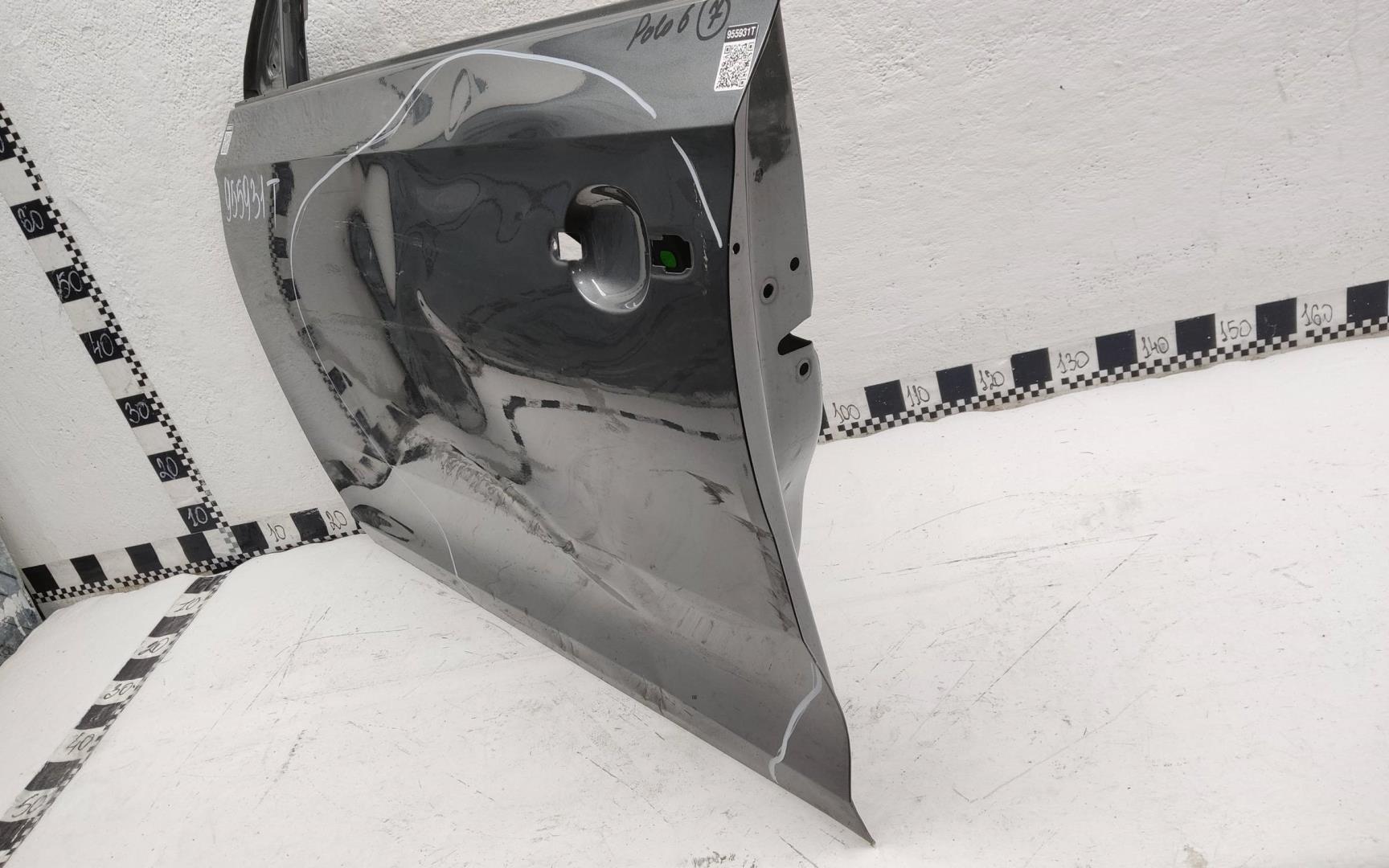 Дверь передняя левая