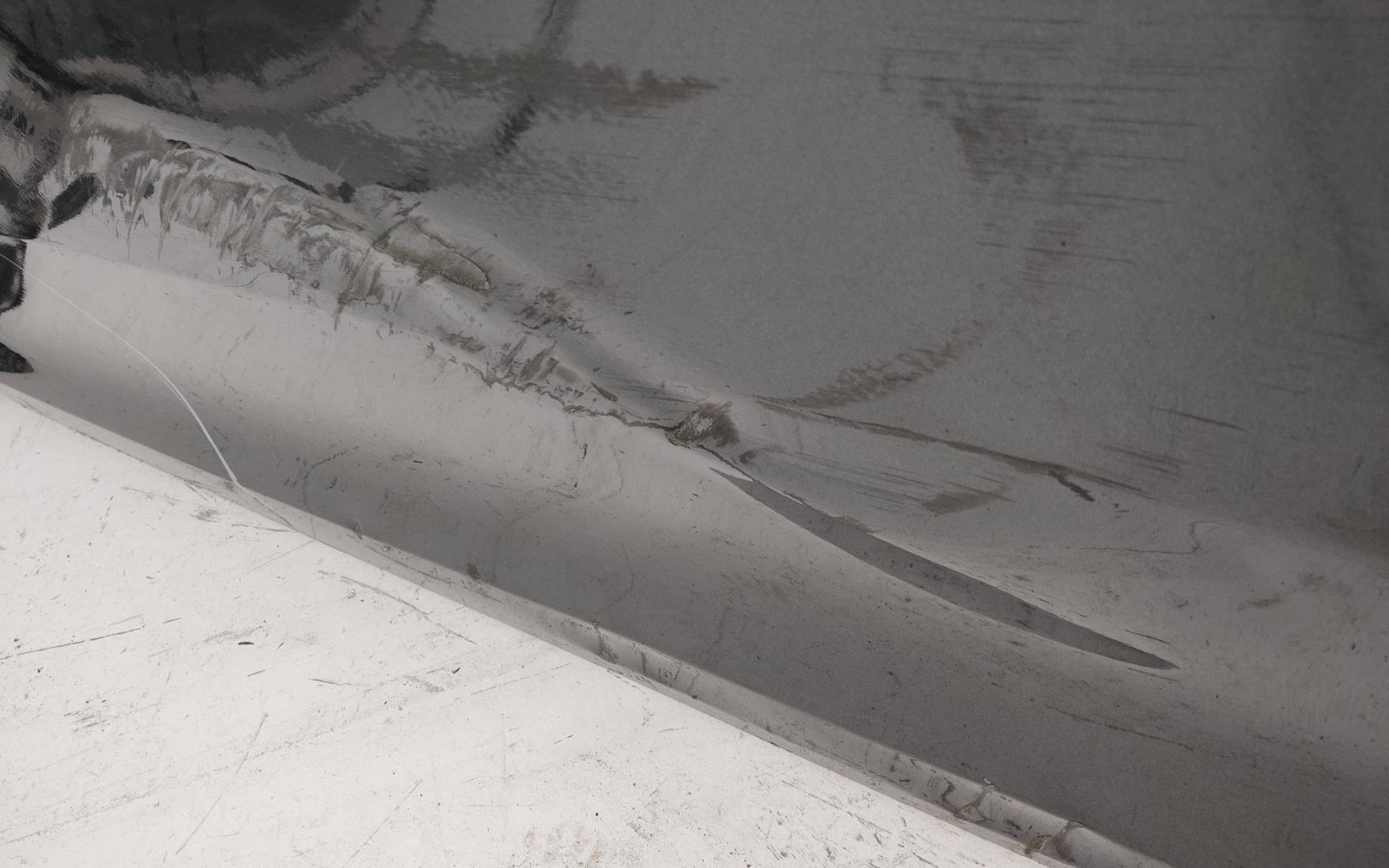 Дверь передняя левая