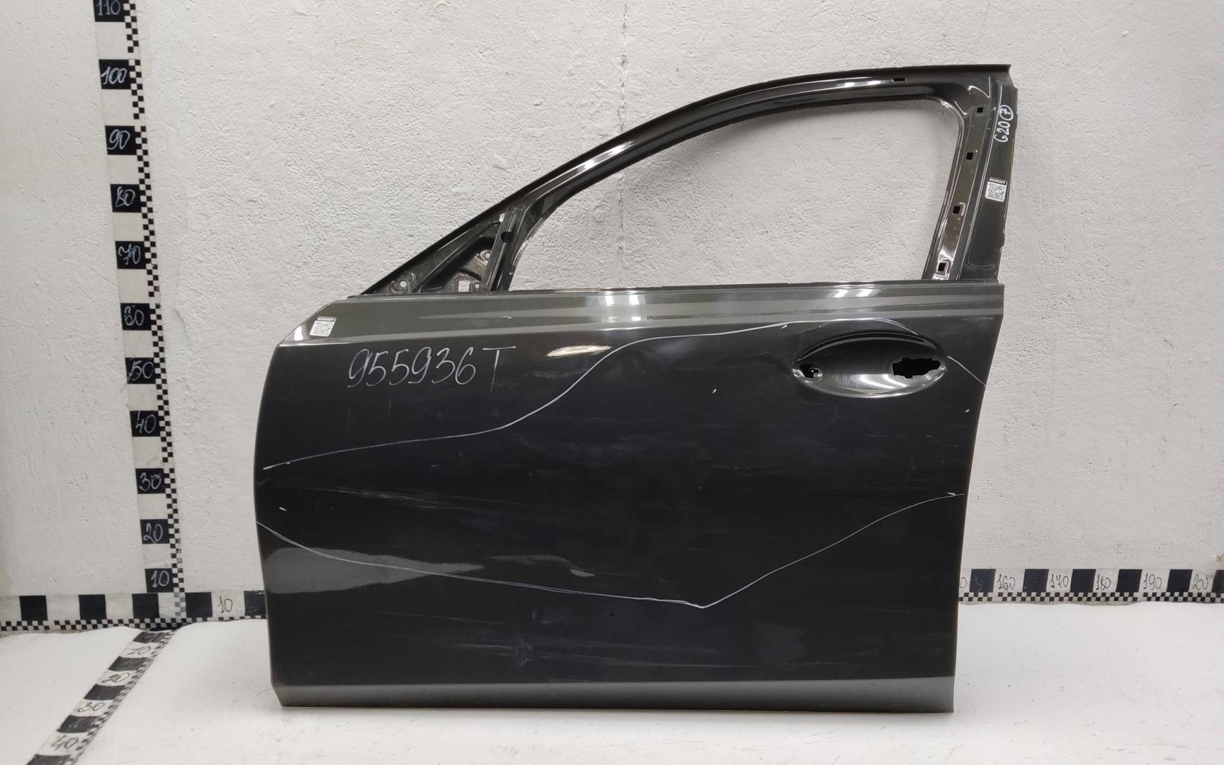 Дверь передняя левая