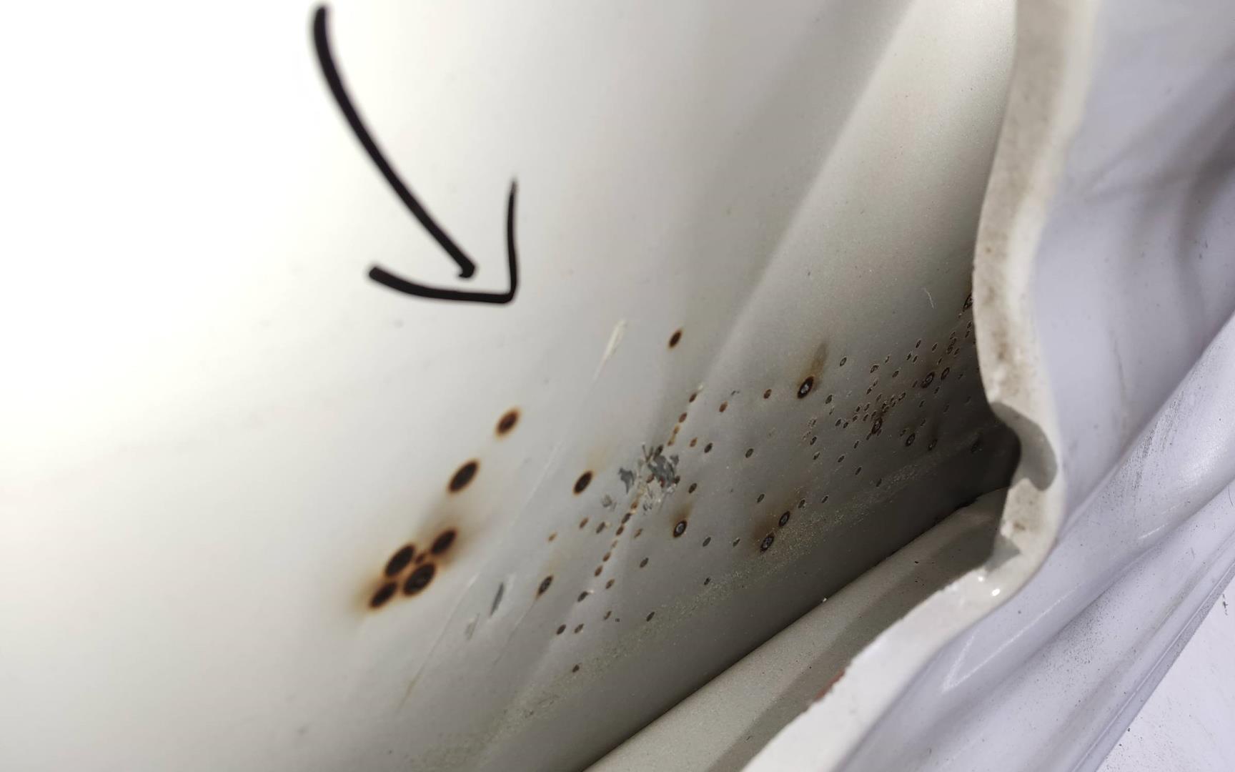 Дверь задняя правая