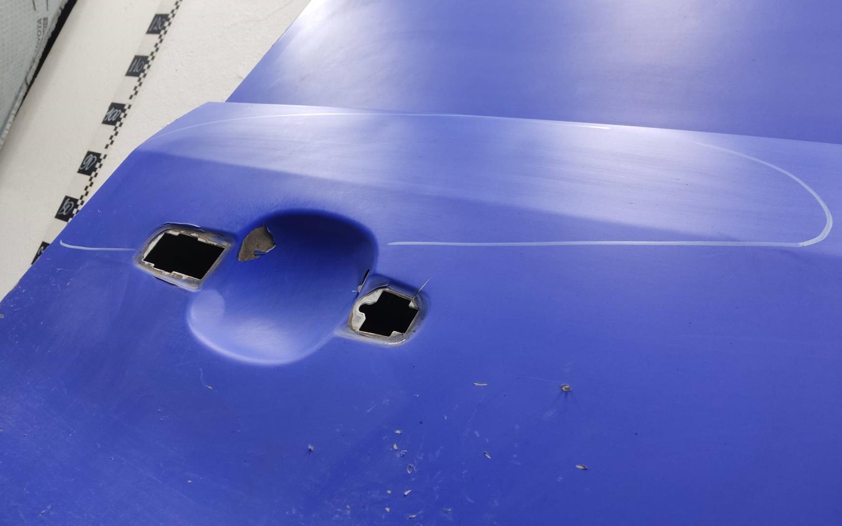 Дверь задняя правая