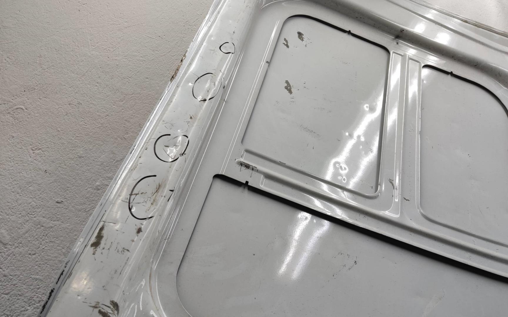 Дверь задняя левая