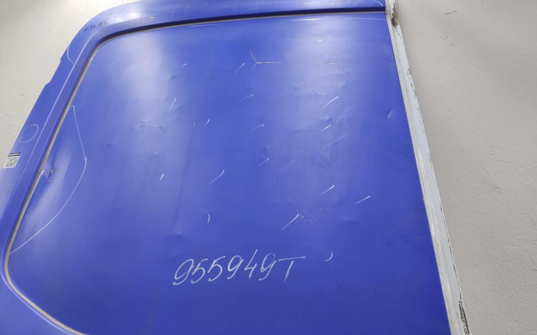 Дверь задняя левая