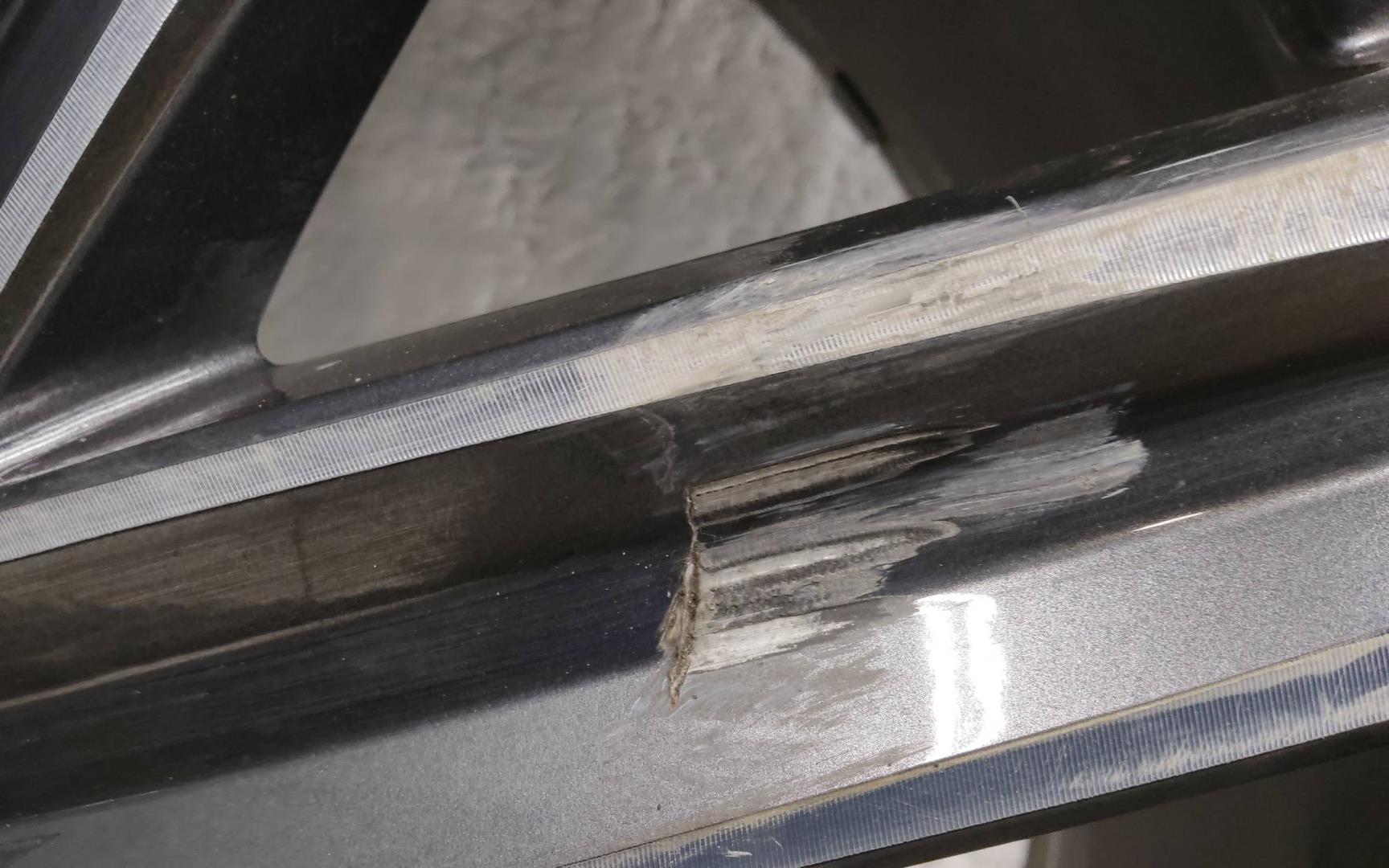 Диск колесный литой легкий сплав