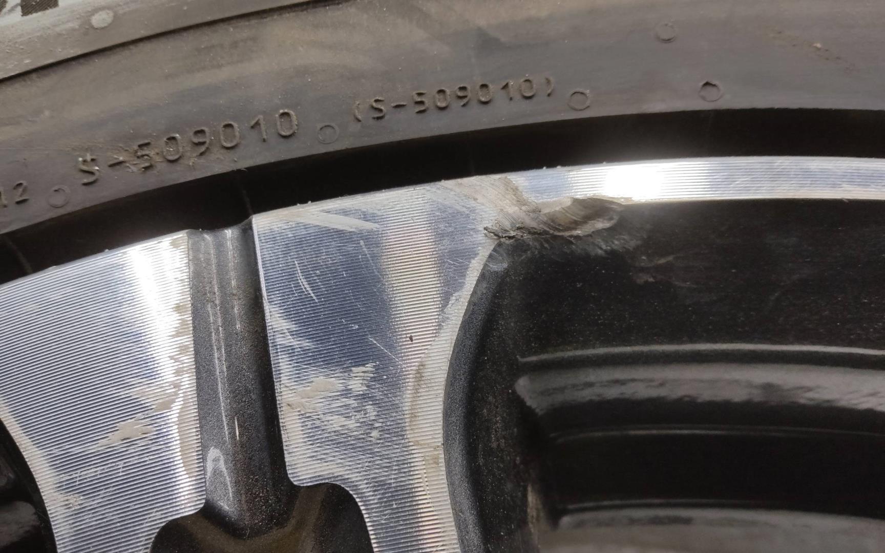 Диск колесный литой легкий сплав