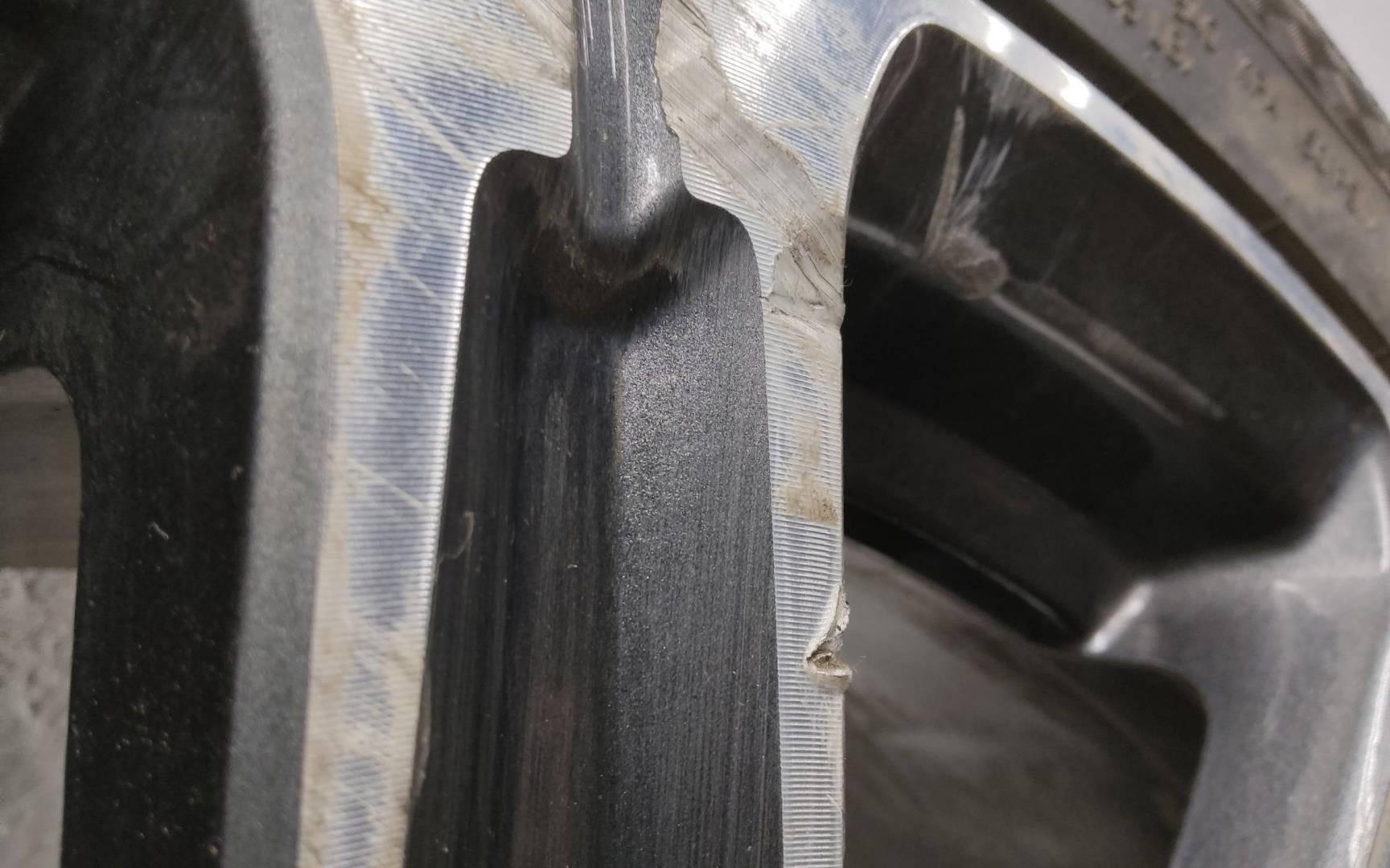 Диск колесный литой легкий сплав