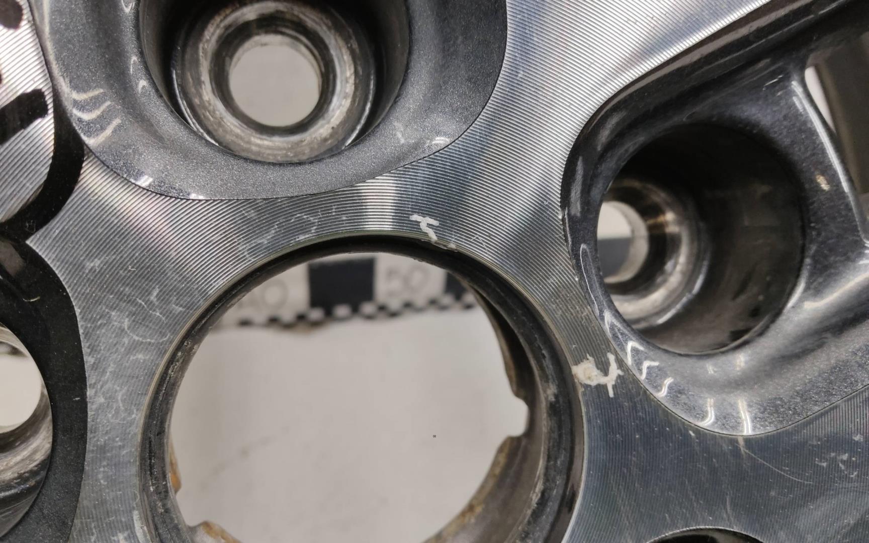 Диск колесный литой легкий сплав