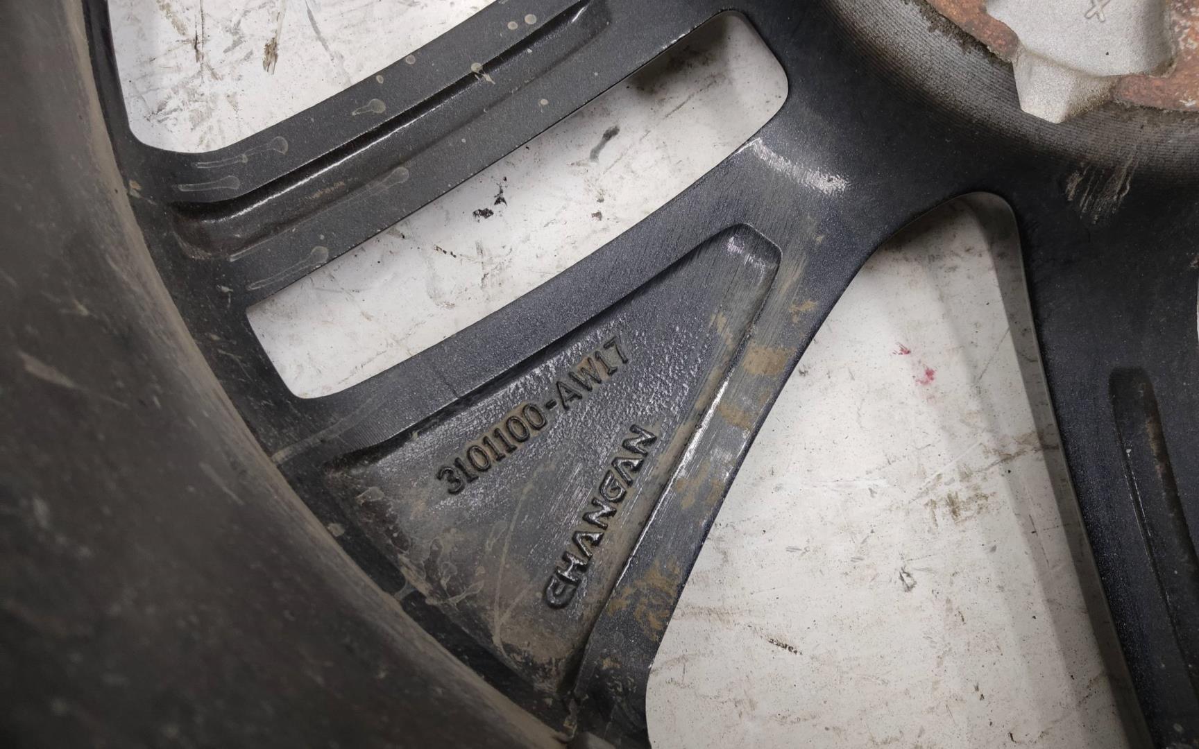 Диск колесный литой легкий сплав