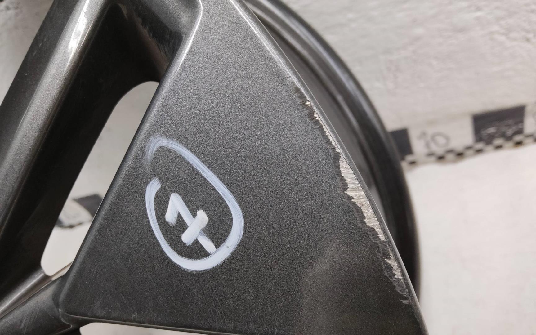 Диск колесный литой легкий сплав