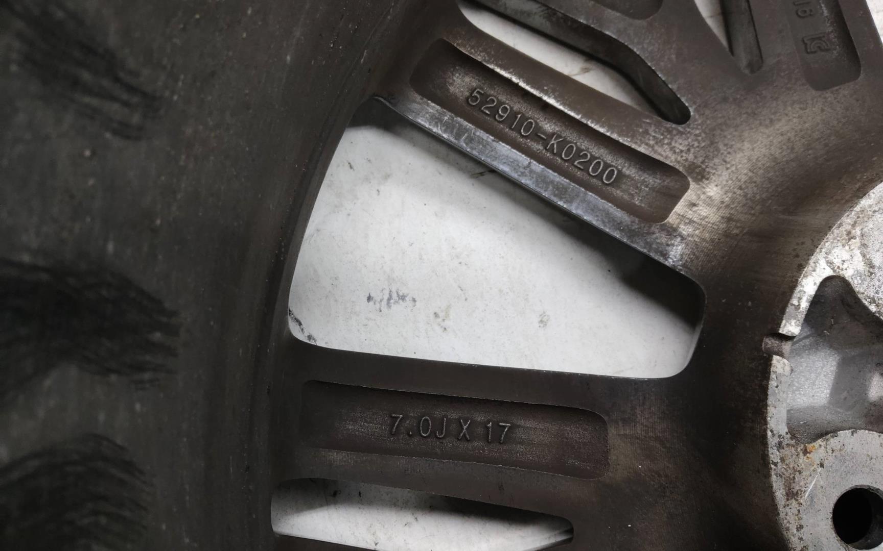 Диск колесный литой легкий сплав