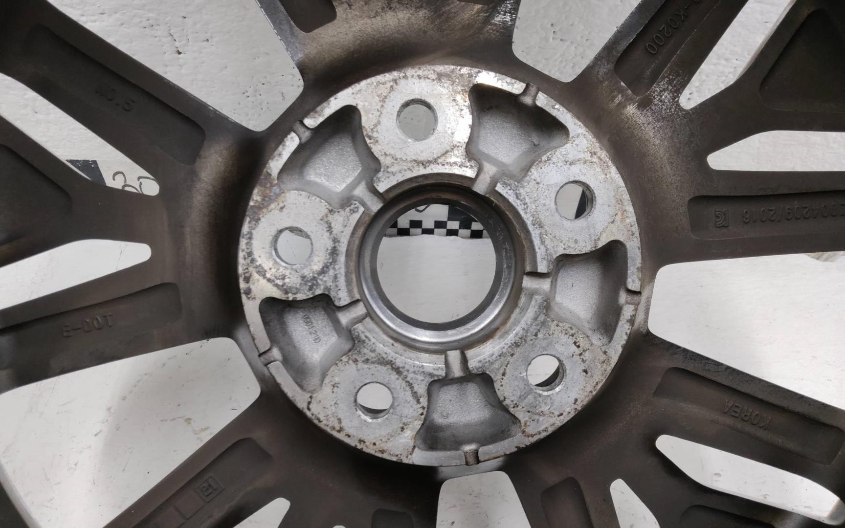 Диск колесный литой легкий сплав