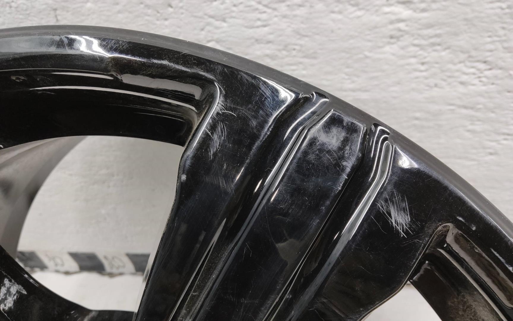 Диск колесный литой легкий сплав