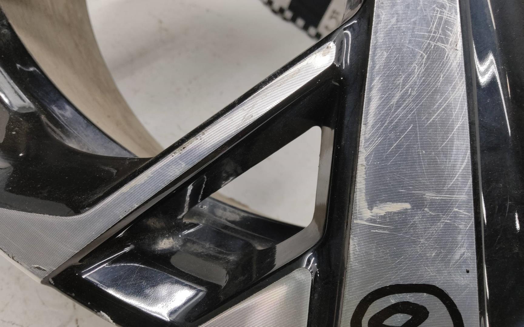 Диск колесный литой легкий сплав