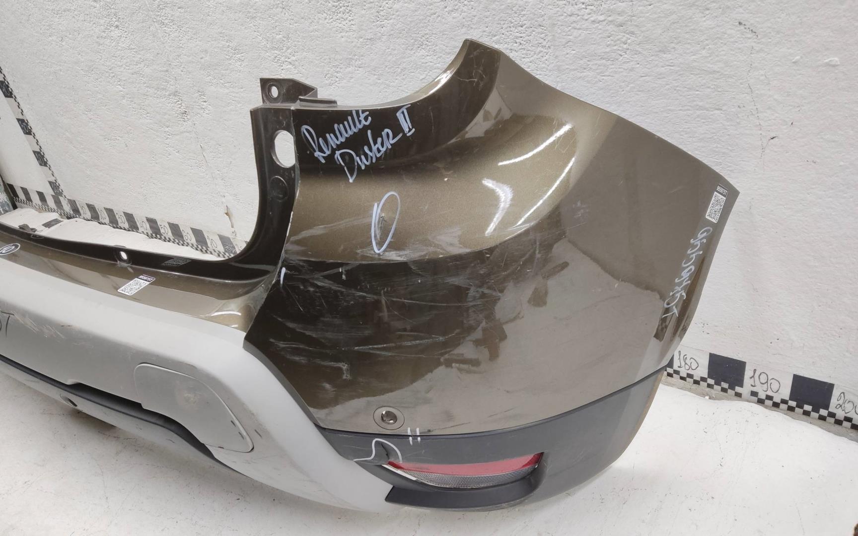 Бампер задний